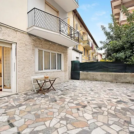 La Ballerina Di Alassio Exterior photo